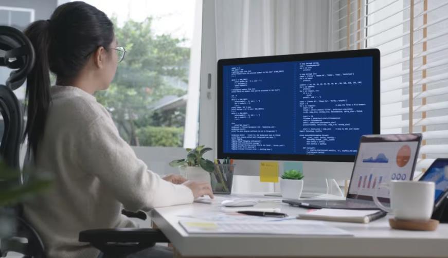 戚墅堰区企业数字化解决方案:机器学习赋能商业模式升级的核心路径